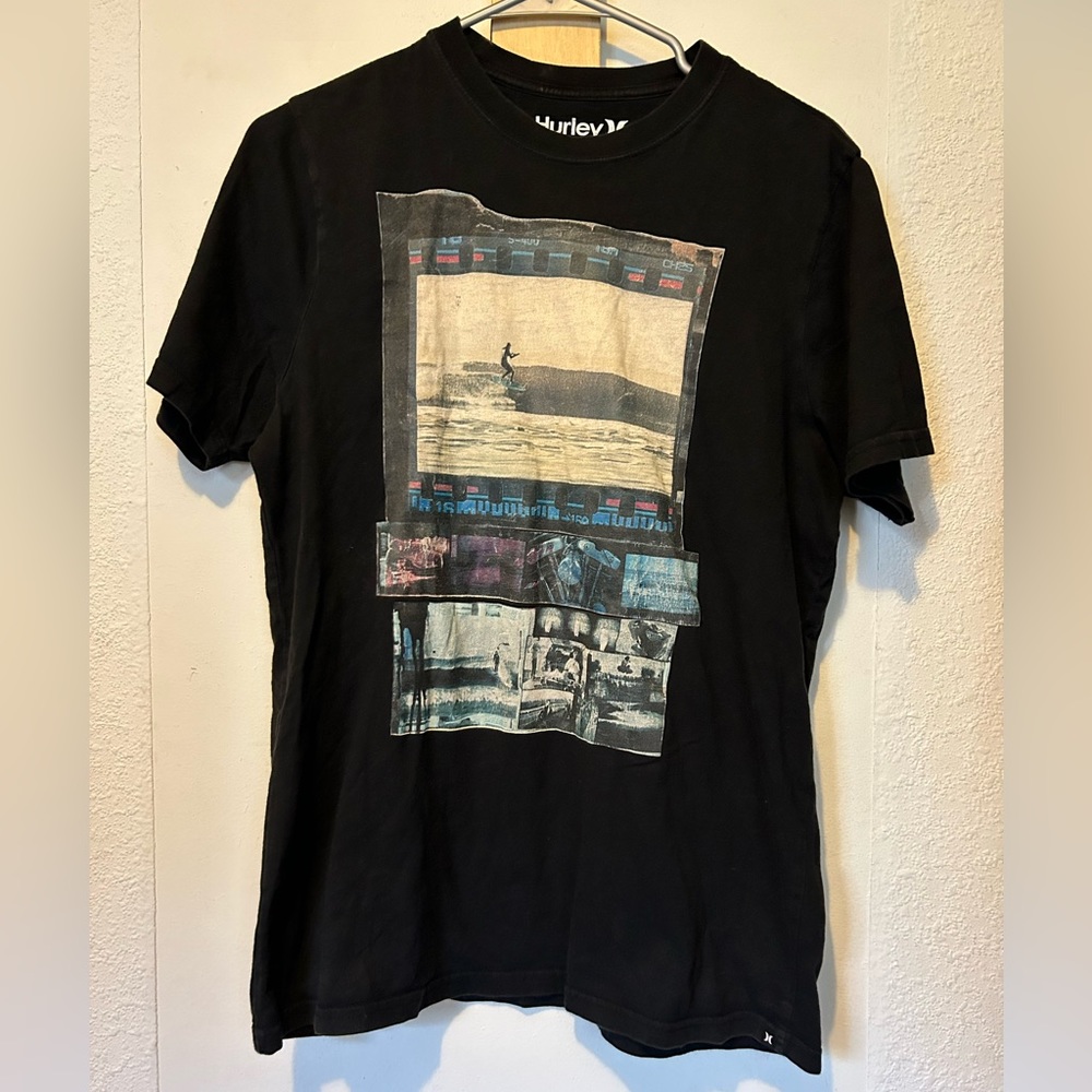 Hurley tee size medium